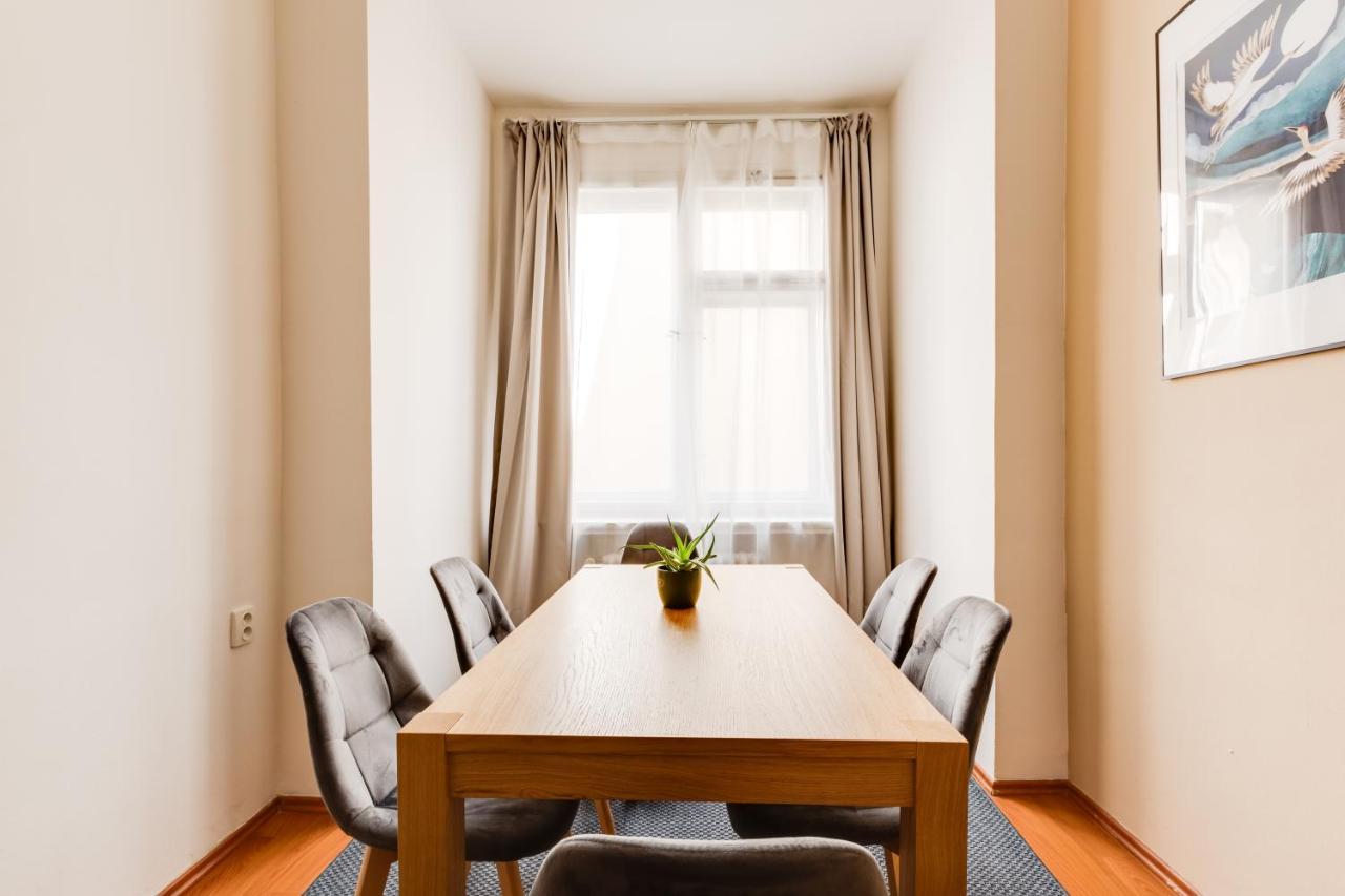 Riben House Prague Aparthotel Buitenkant foto