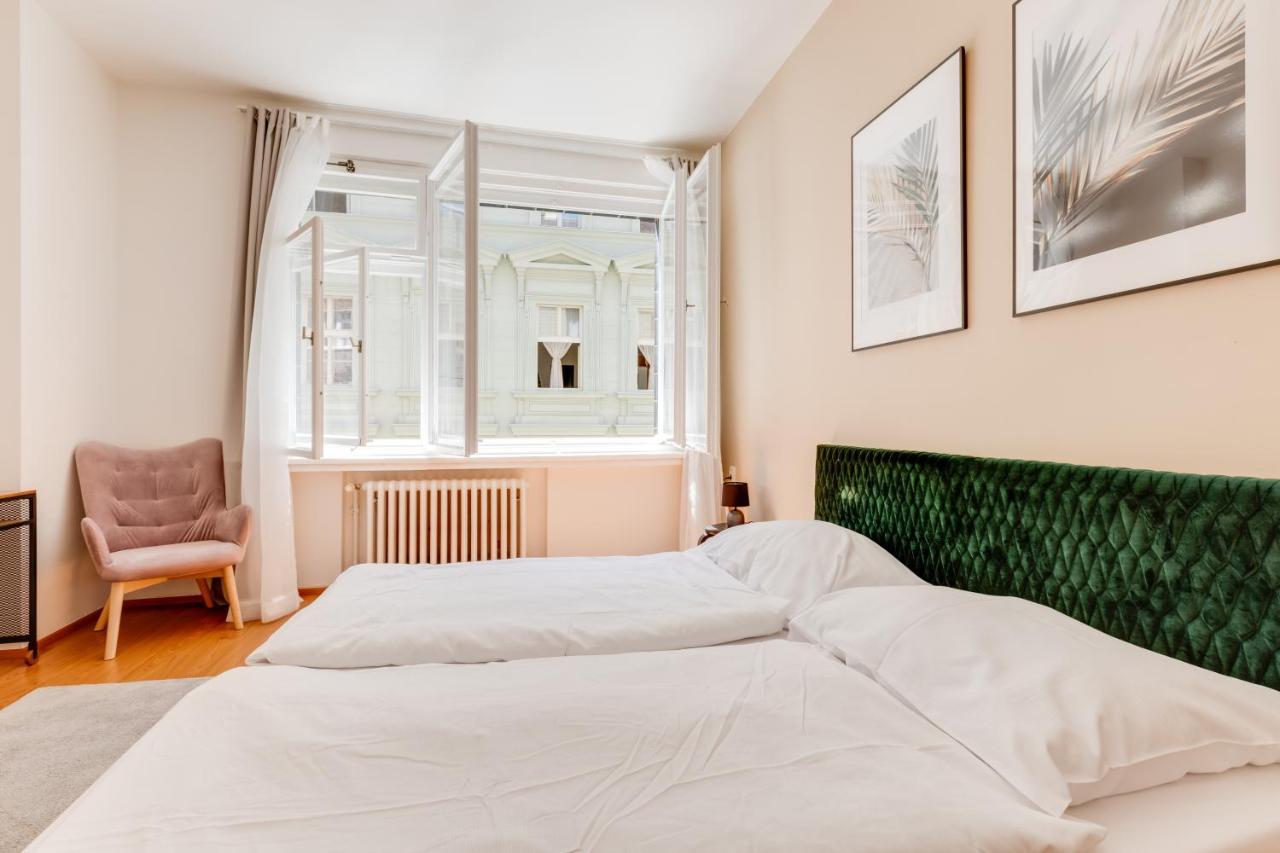 Riben House Prague Aparthotel Buitenkant foto
